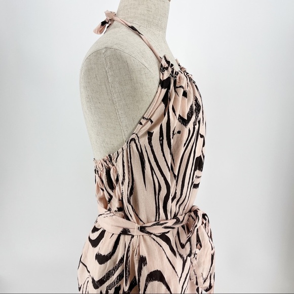 Suboo | Halter Neck Maxi Dress - Picture 7 of 12